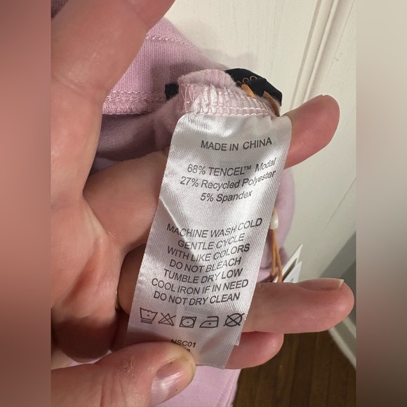 NWT Quince SuperSoft Fleece Cropped Wide Leg Pants – Size Medium | Petal Pink - Picture 9 of 10